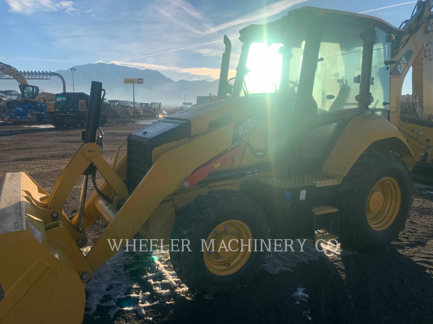 2019 Caterpillar 420F2 E Tractor Loader Backhoe