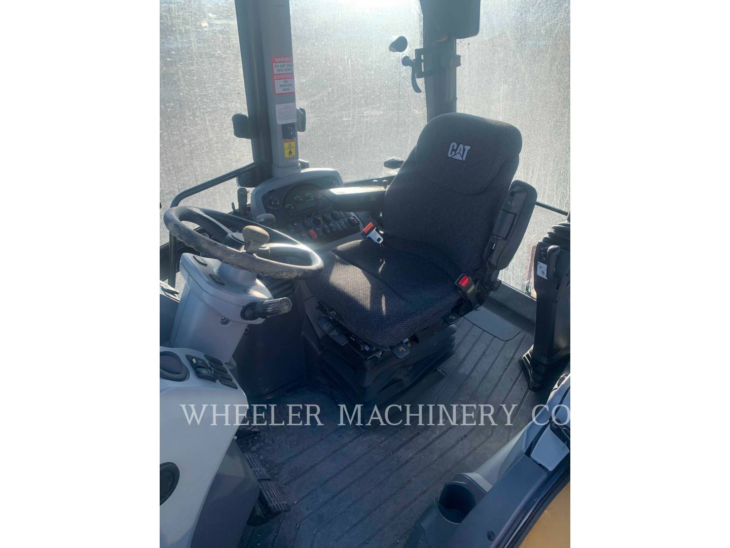 2019 Caterpillar 420F2 E Tractor Loader Backhoe