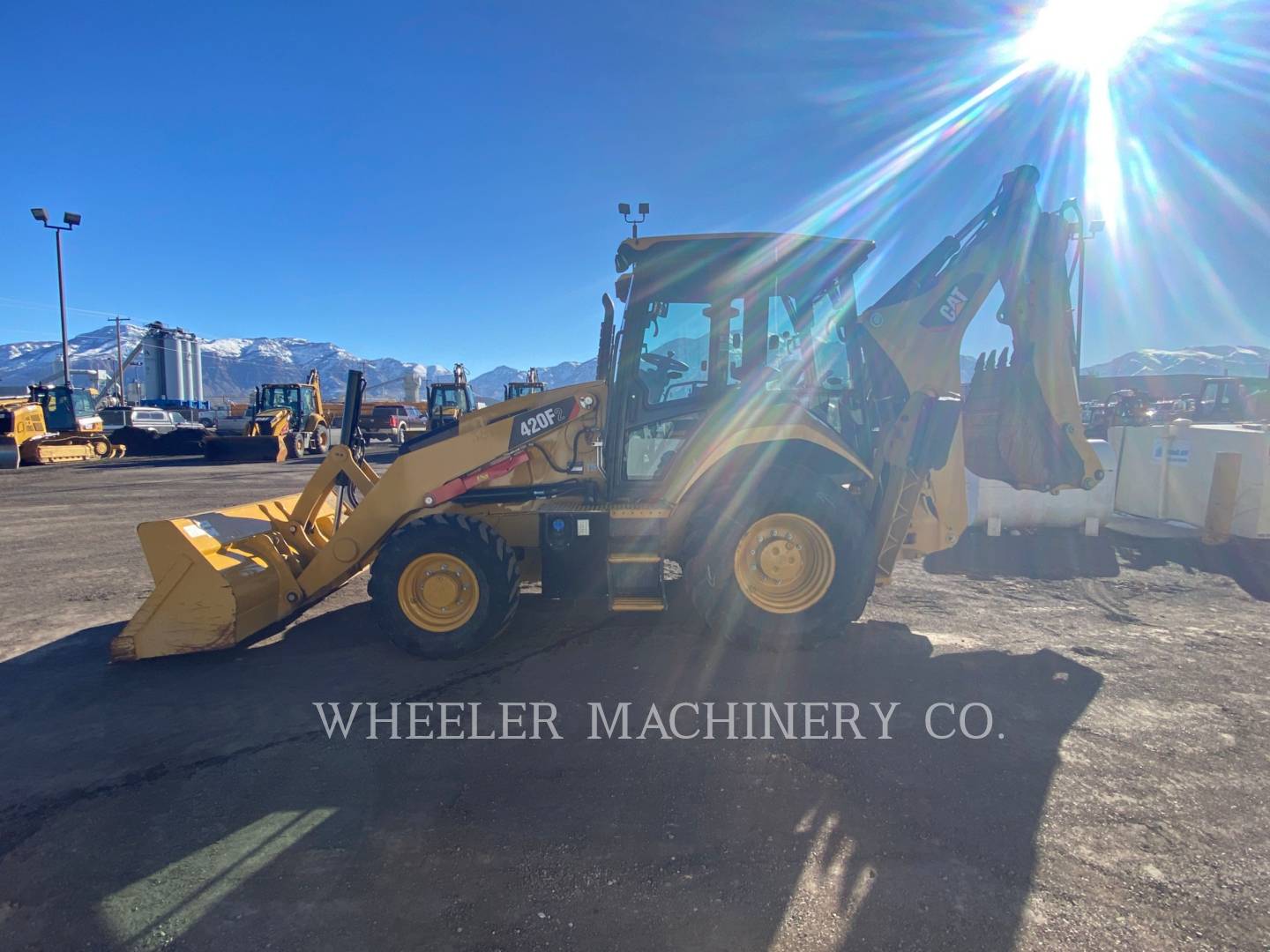 2019 Caterpillar 420F2 E Tractor Loader Backhoe