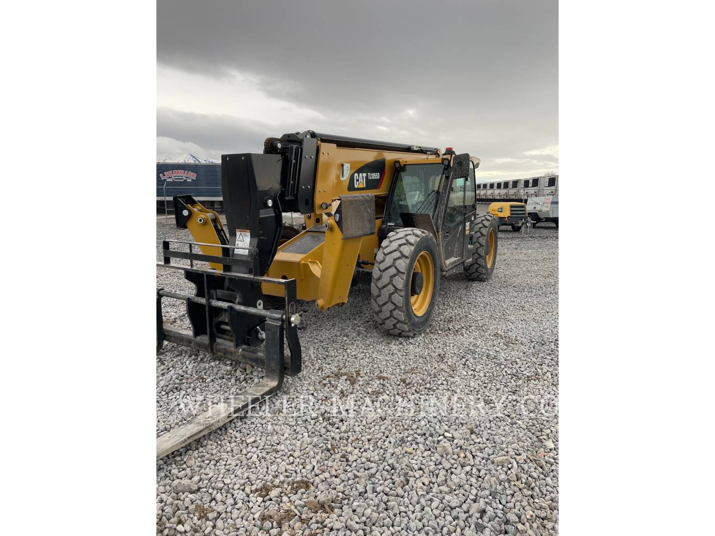 2020 Caterpillar TL1055D CB TeleHandler