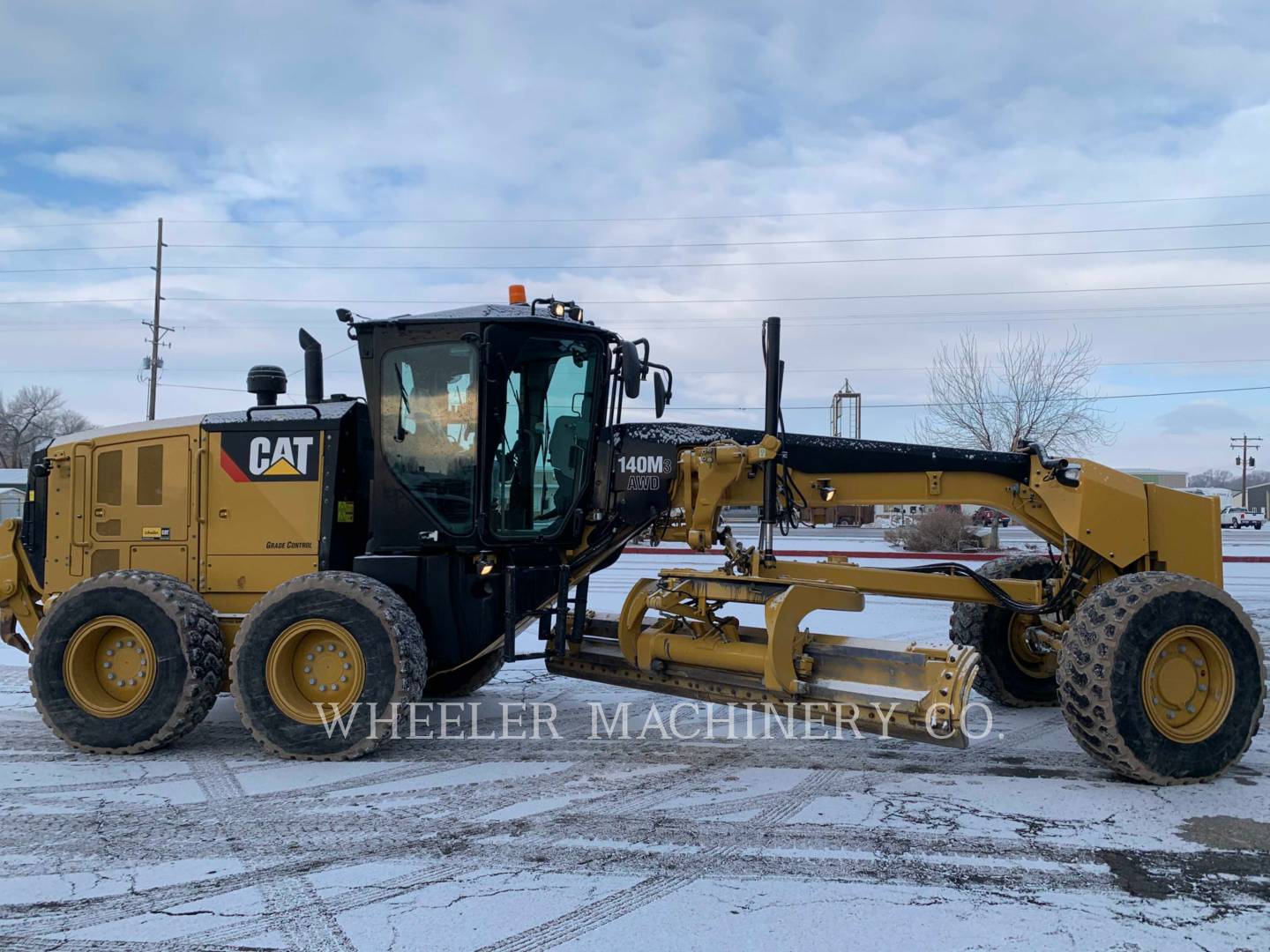 2017 Caterpillar 140M3 AWD Grader - Road