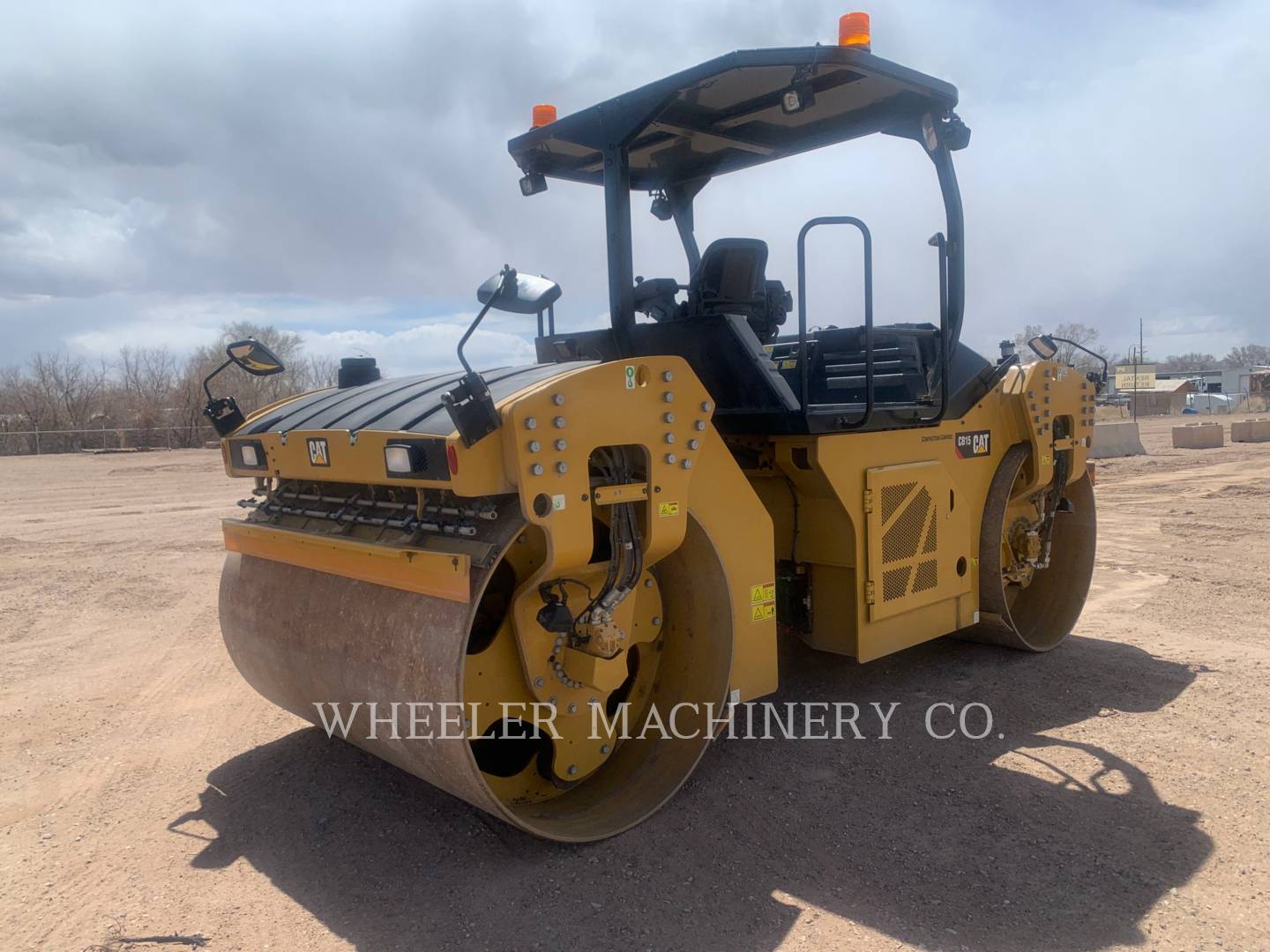 2020 Caterpillar CB15 Vibratory Double