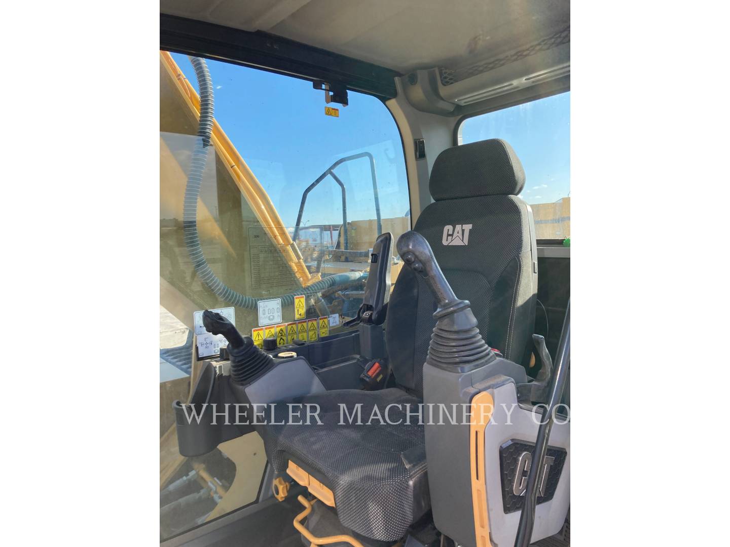 2019 Caterpillar 330 TH Excavator