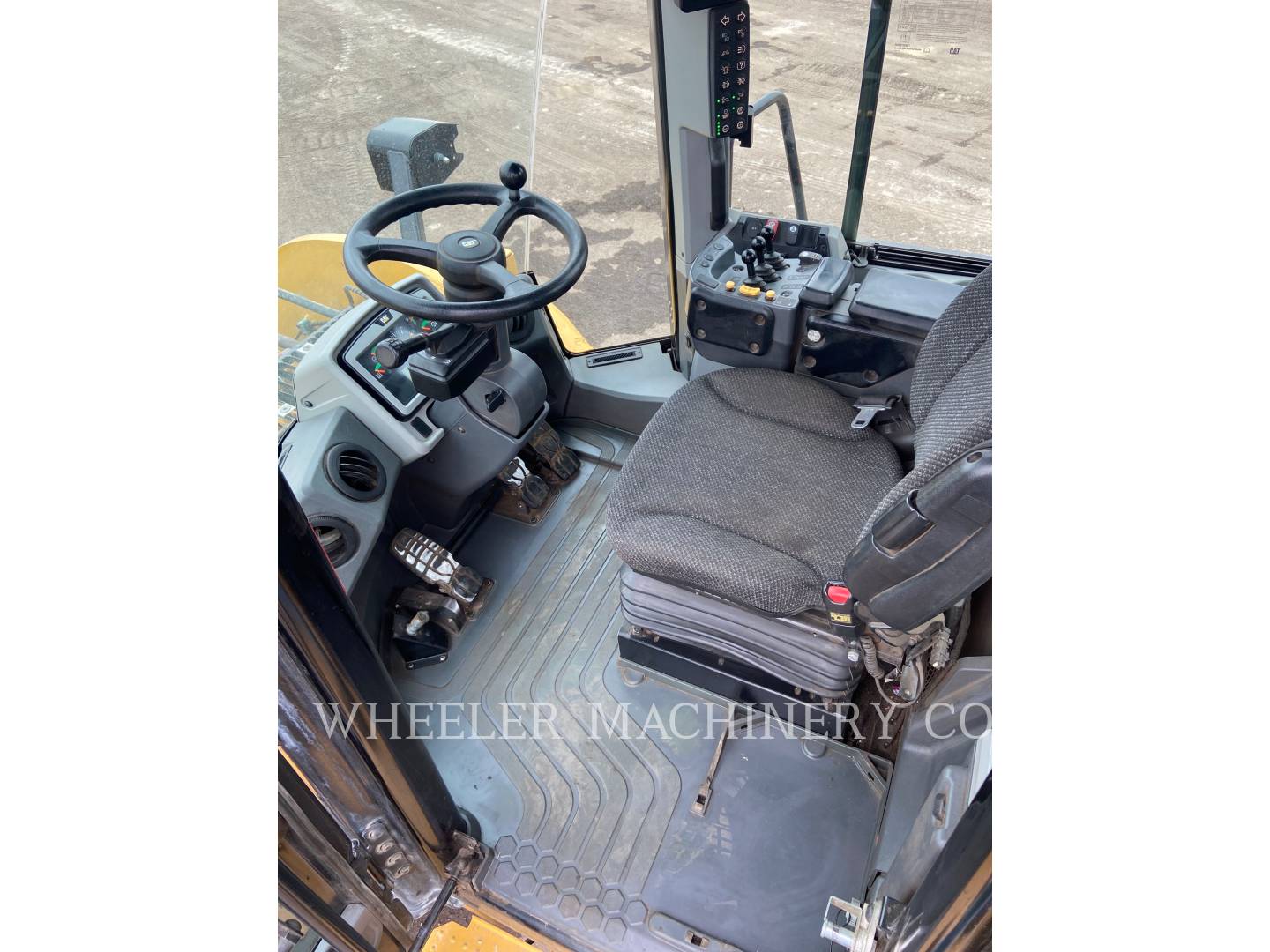 2015 Caterpillar 950M QC Wheel Loader