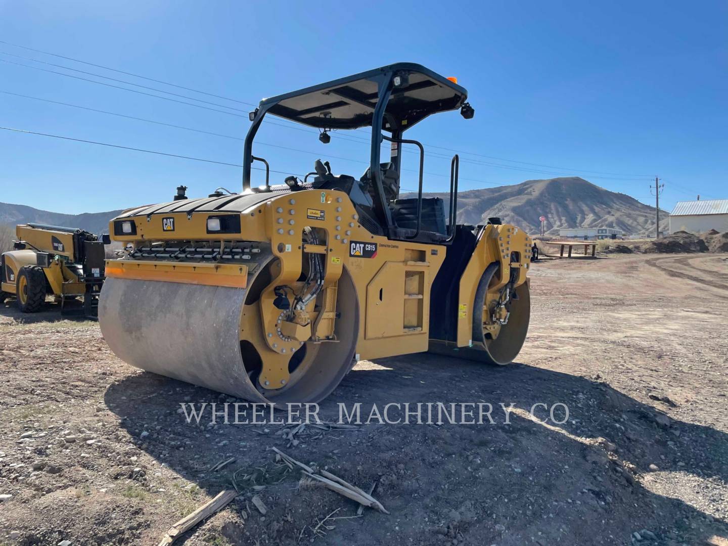 2020 Caterpillar CB15 Vibratory Double