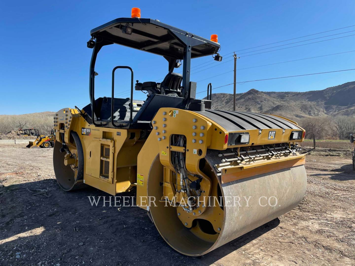 2020 Caterpillar CB15 Vibratory Double