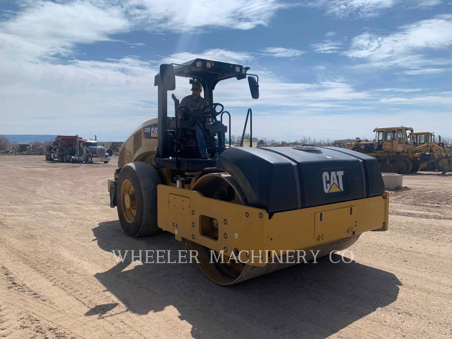 2018 Caterpillar CCS9 Vibratory Single