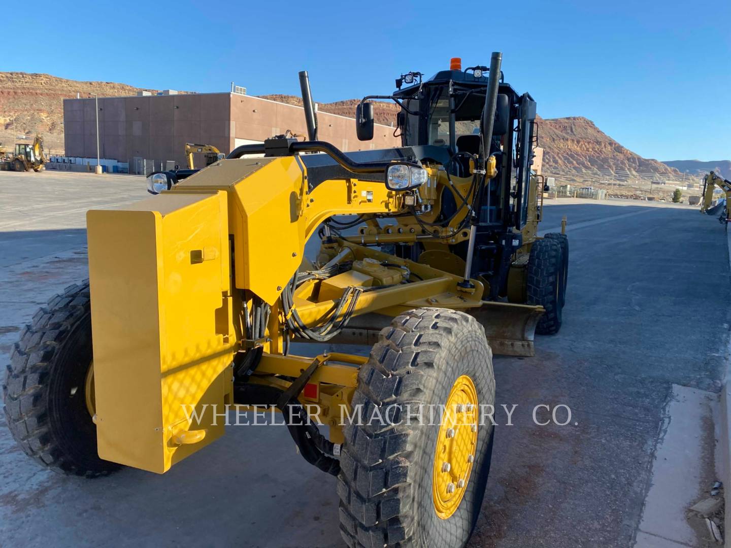 2019 Caterpillar 150 AWD Grader - Road