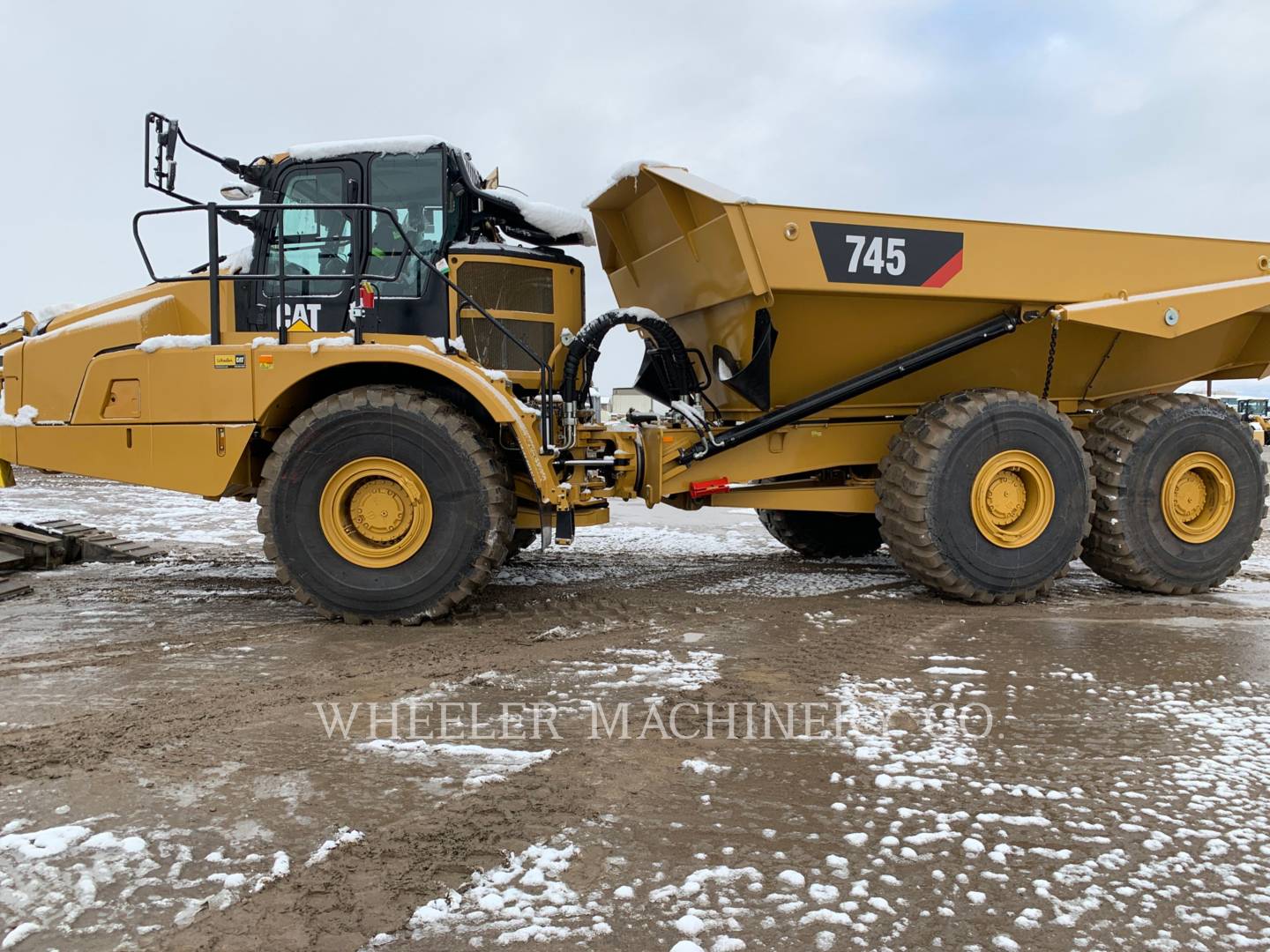 2020 Caterpillar 745 TG Articulated Truck