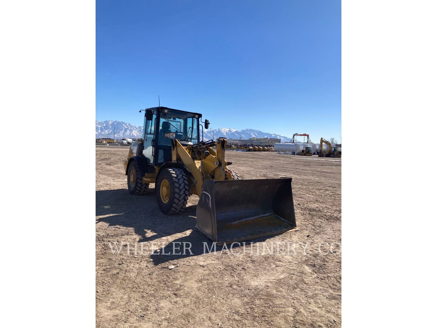 2018 Caterpillar 906M Wheel Loader