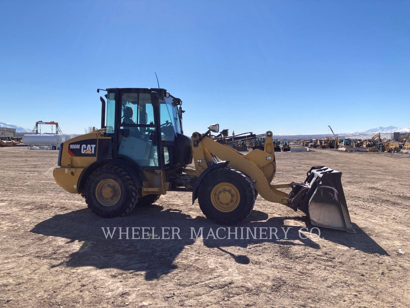 2018 Caterpillar 906M Wheel Loader