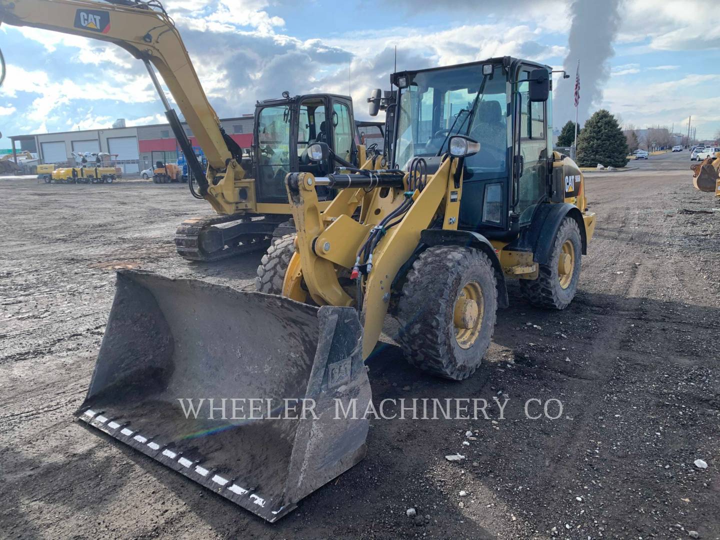 2018 Caterpillar 906M Wheel Loader