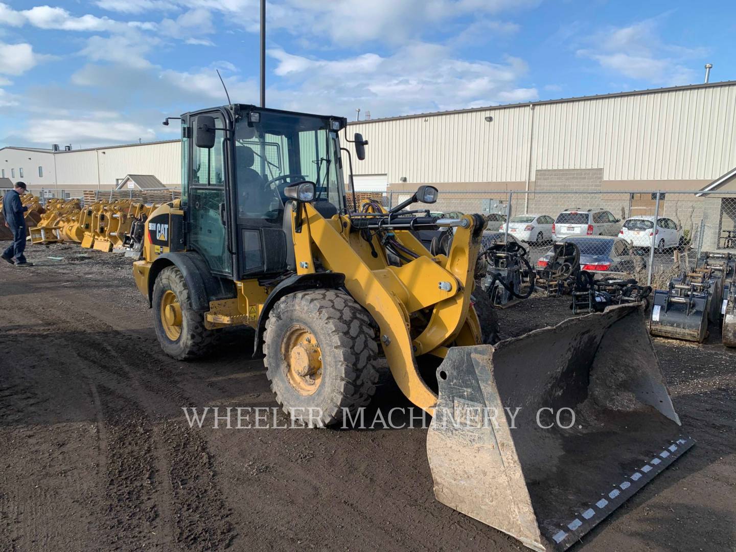 2018 Caterpillar 906M Wheel Loader