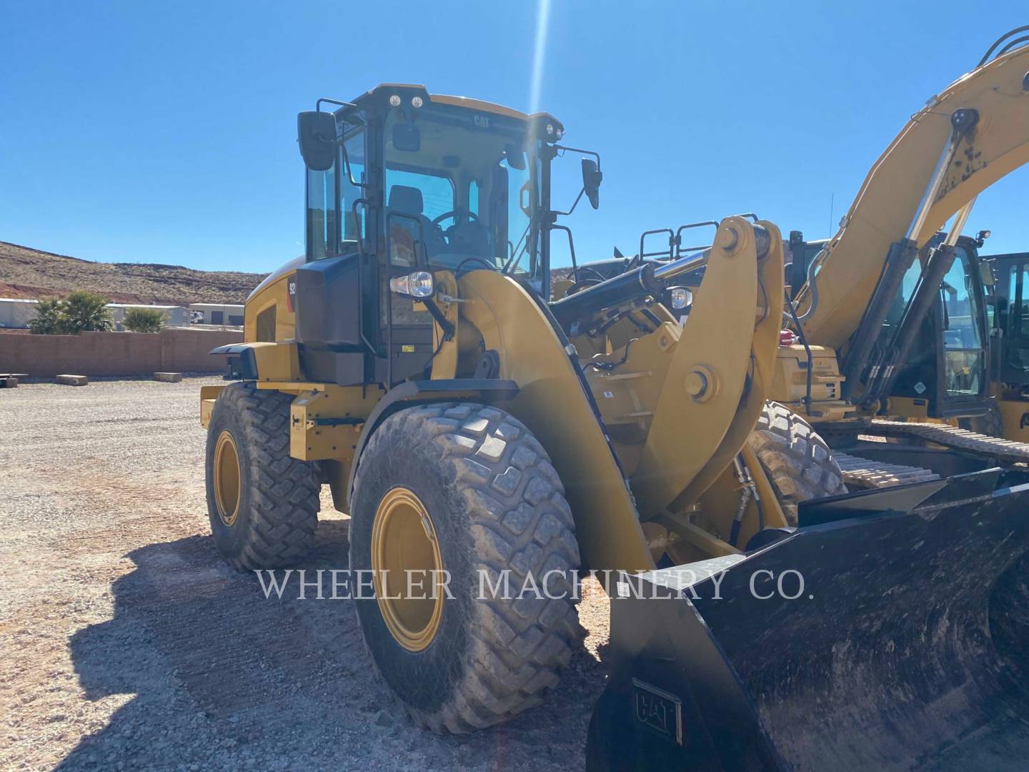 2020 Caterpillar 926M Wheel Loader