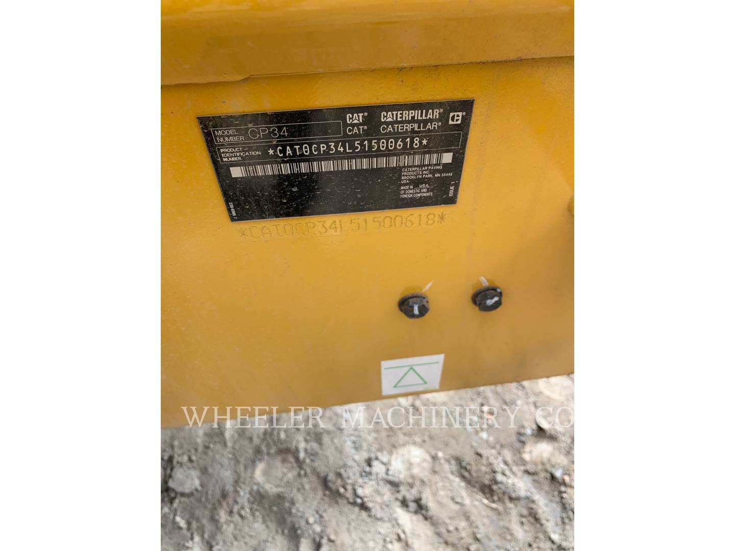 2021 Caterpillar CP34 Vibratory Single