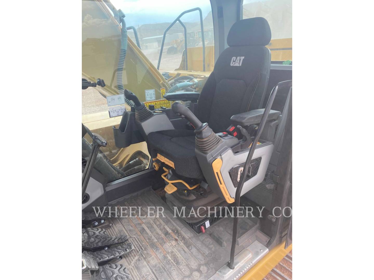 2021 Caterpillar 320 CF Excavator