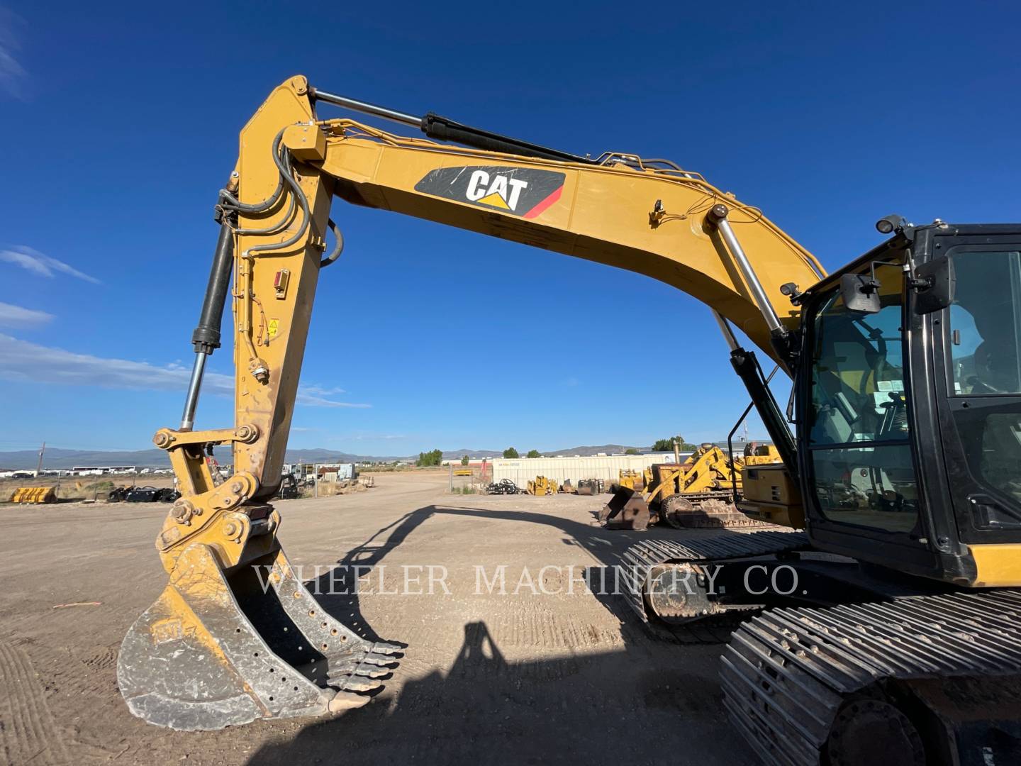 2016 Caterpillar 323F L CF Excavator