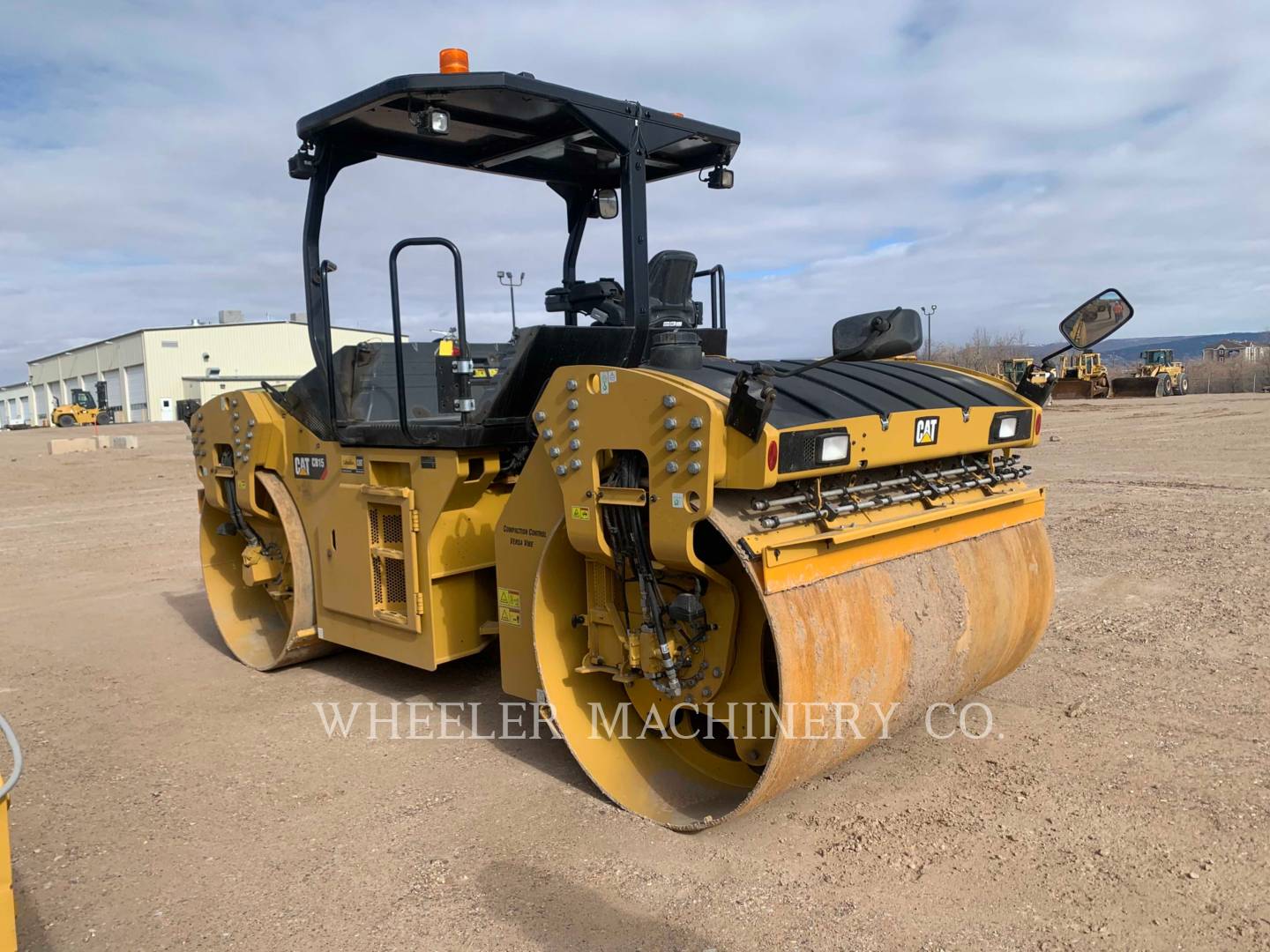 2021 Caterpillar CB15 VV Vibratory Double