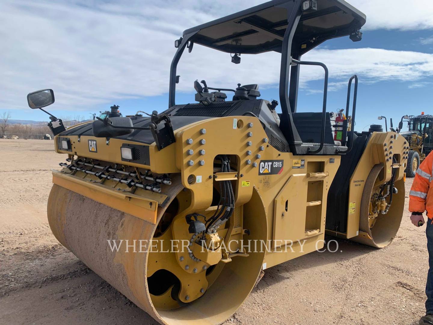 2021 Caterpillar CB15 VV Vibratory Double