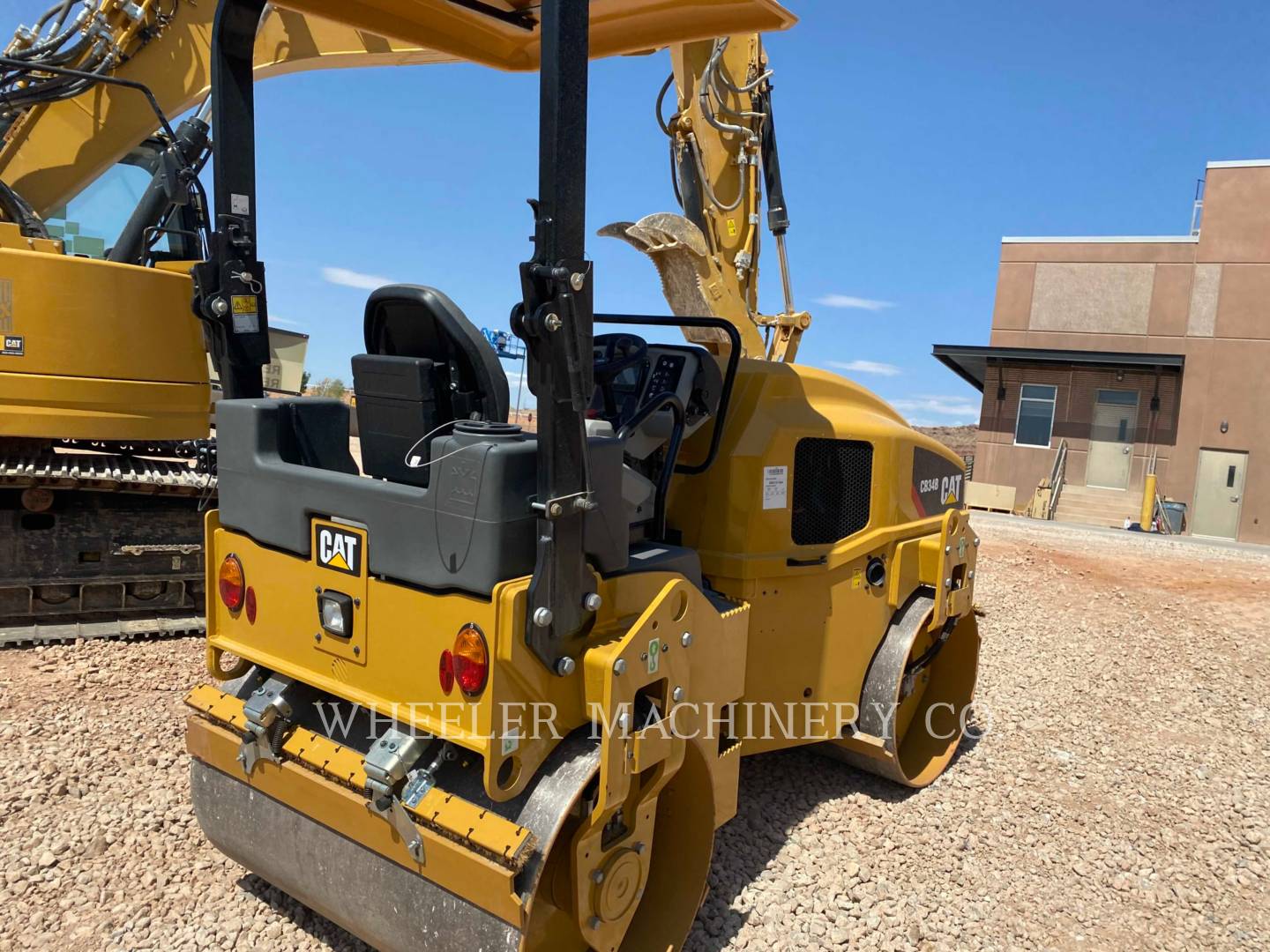 2021 Caterpillar CB34B CN Vibratory Double