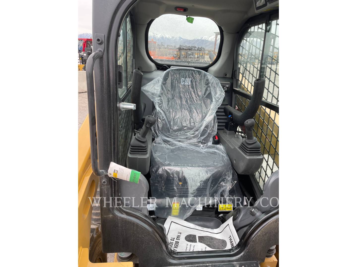 2021 Caterpillar 236D3 C3H2 Skid Steer Loader