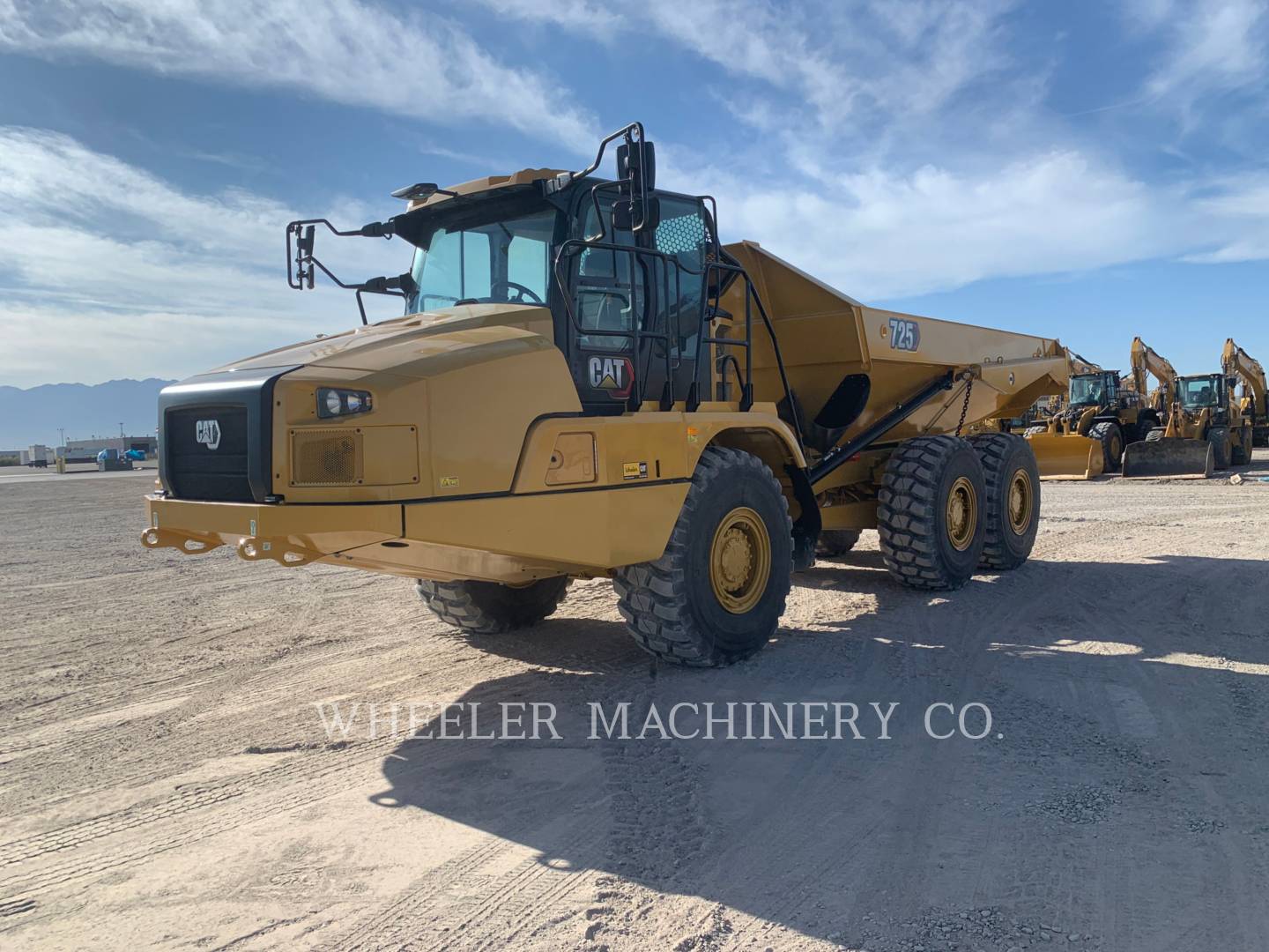 2020 Caterpillar 725 TG Articulated Truck