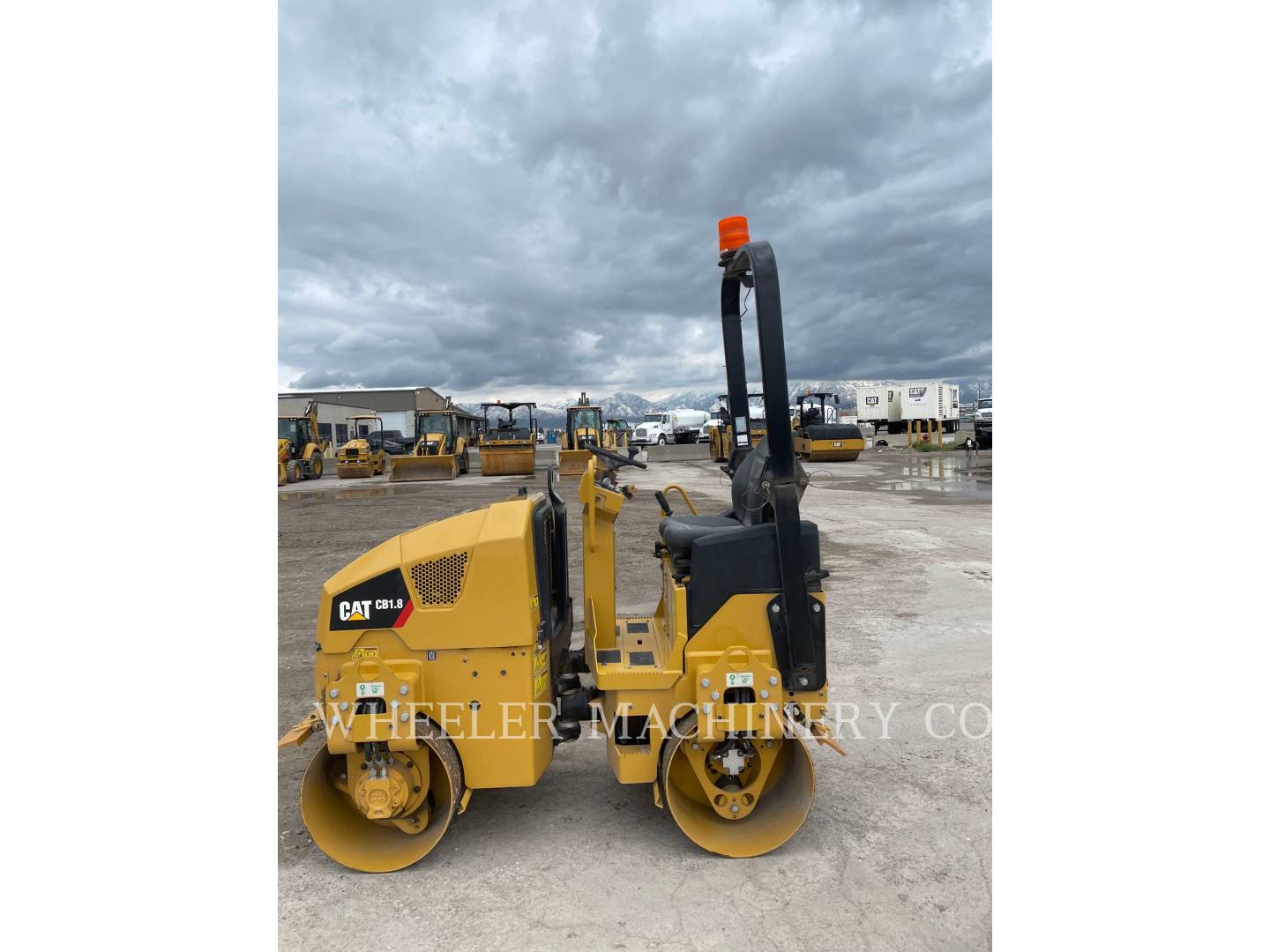 2021 Caterpillar CB1.8 Vibratory Single