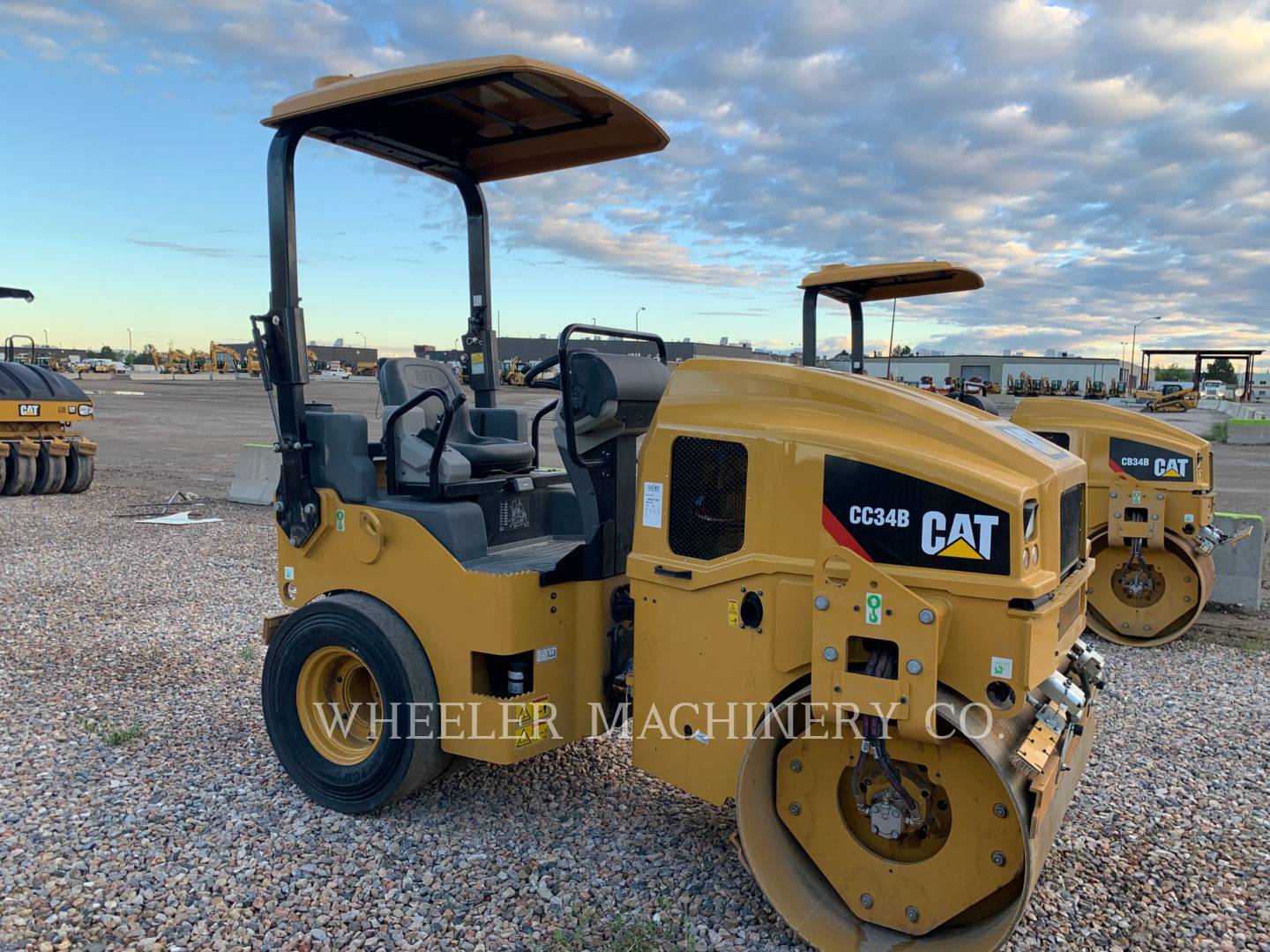 2021 Caterpillar CC34B CN Roller