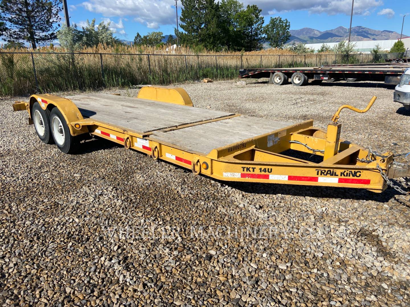 2013 Trail King TR TKT14U4 Trailer