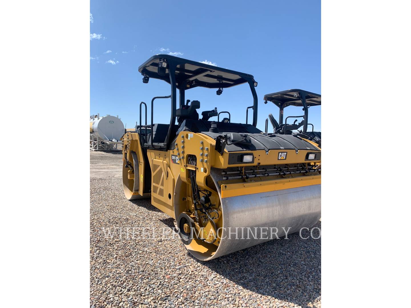 2021 Caterpillar CB15 CW VV Vibratory Double