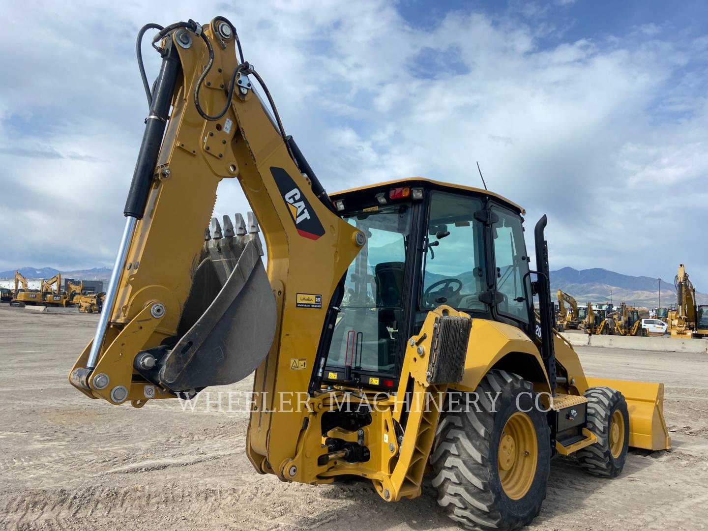 2019 Caterpillar 420F2 E Tractor Loader Backhoe