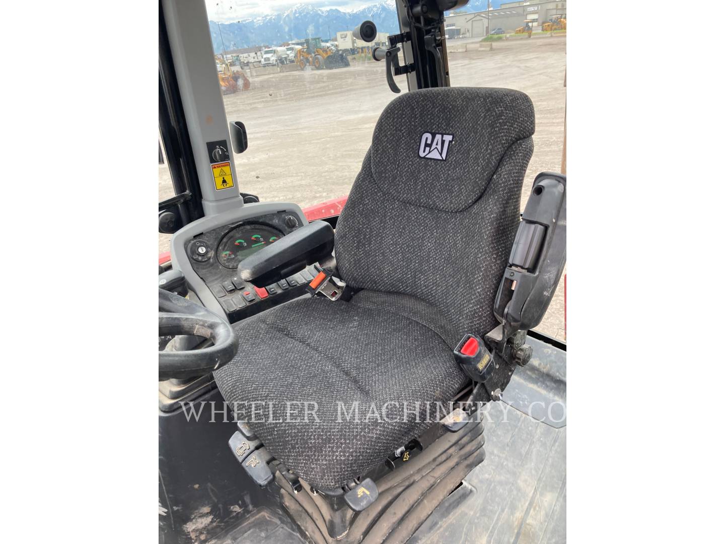 2019 Caterpillar 420F2 E Tractor Loader Backhoe