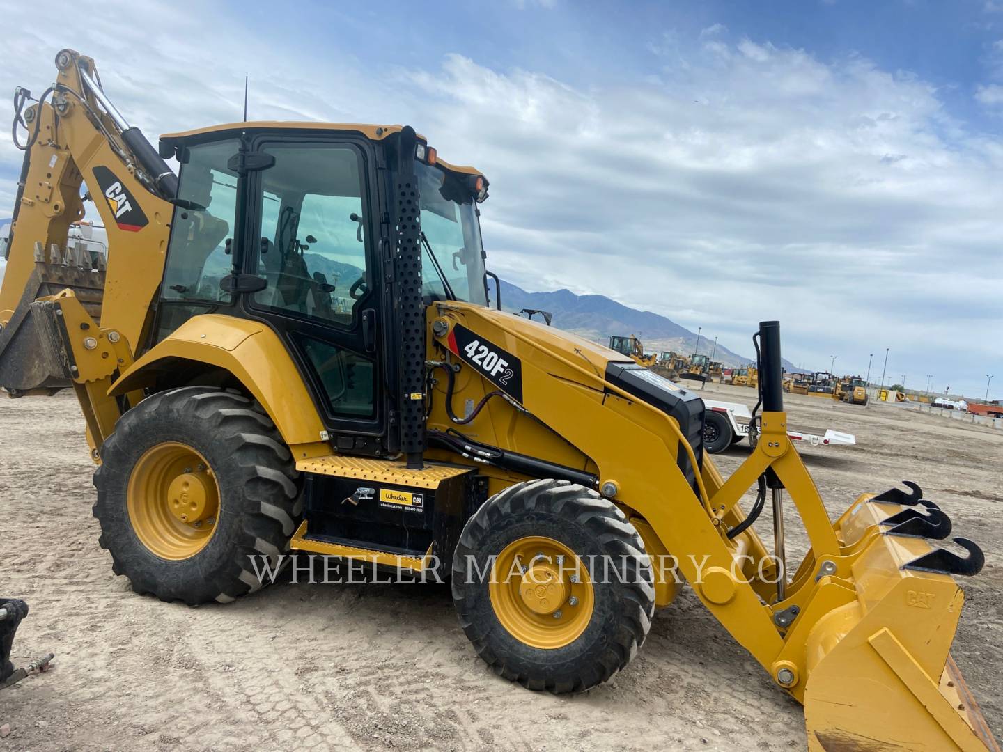 2019 Caterpillar 420F2 E Tractor Loader Backhoe