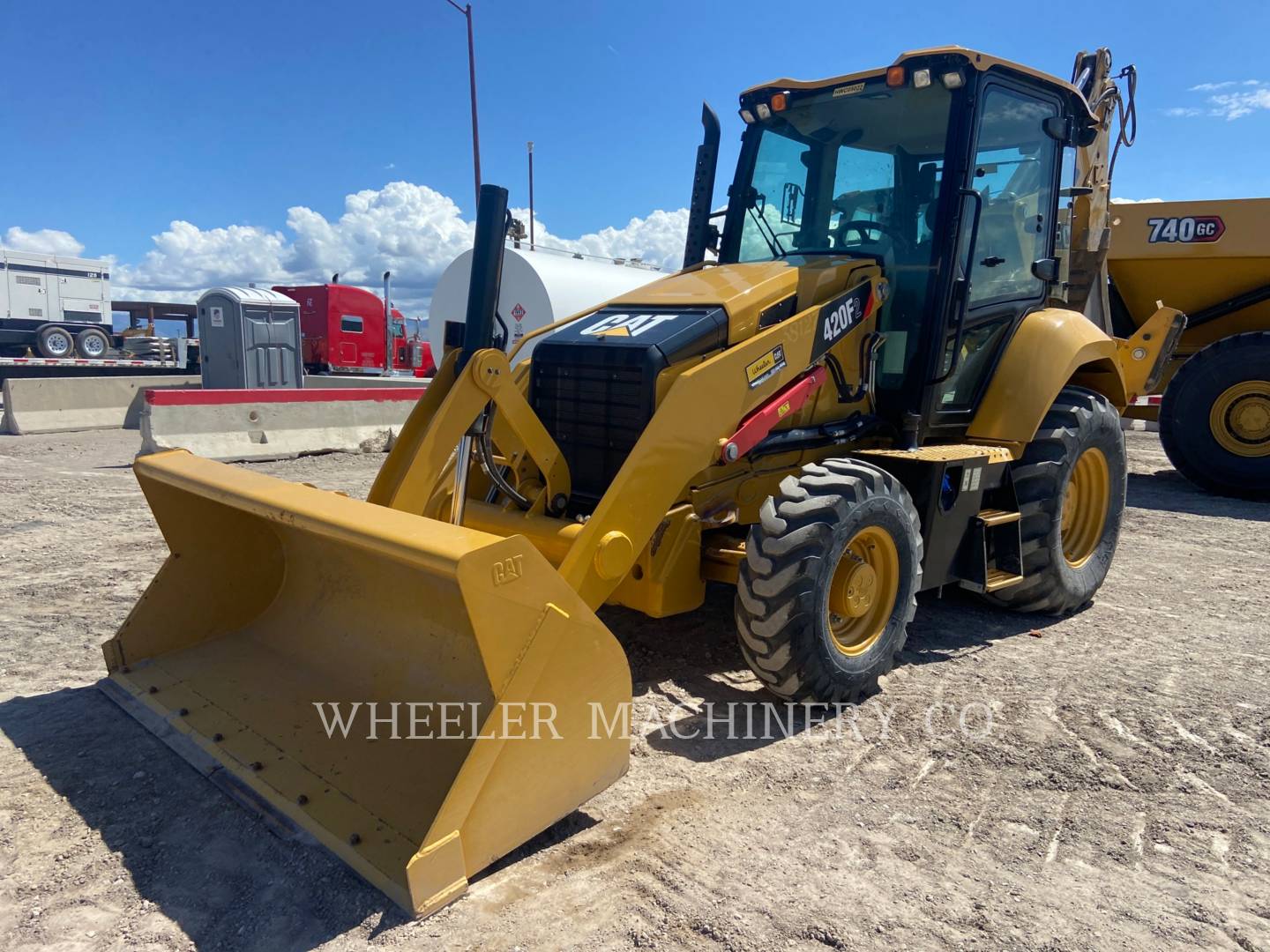 2019 Caterpillar 420F2 E Tractor Loader Backhoe