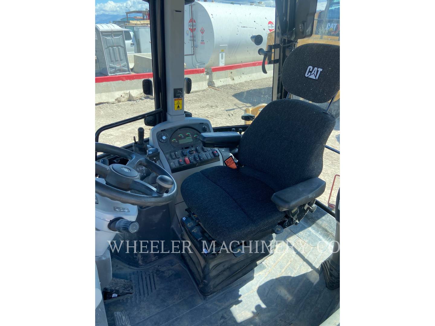 2019 Caterpillar 420F2 E Tractor Loader Backhoe