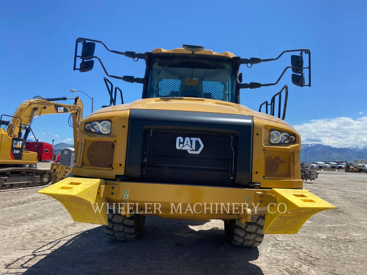 2021 Caterpillar 725 Articulated Truck