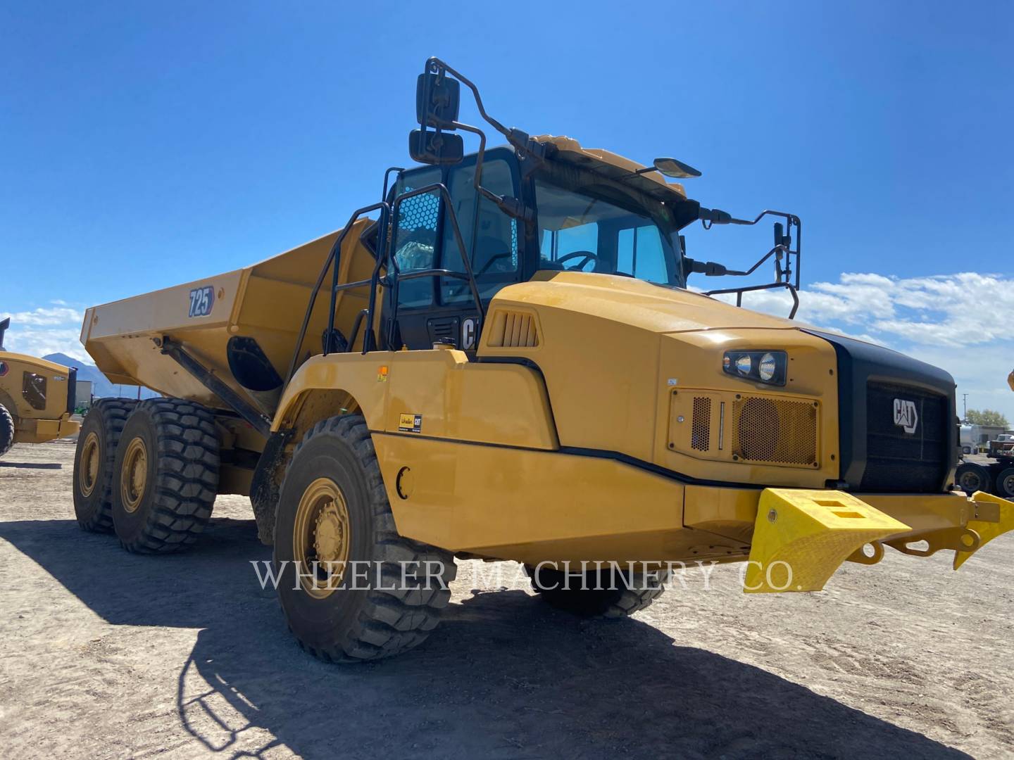 2021 Caterpillar 725 Articulated Truck