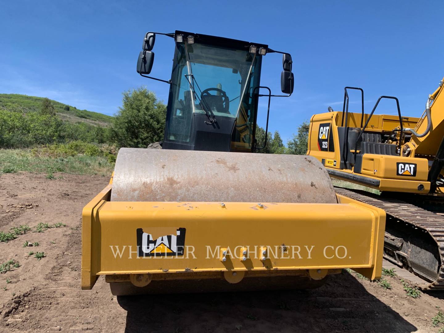 2019 Caterpillar CS74B Vibratory Single