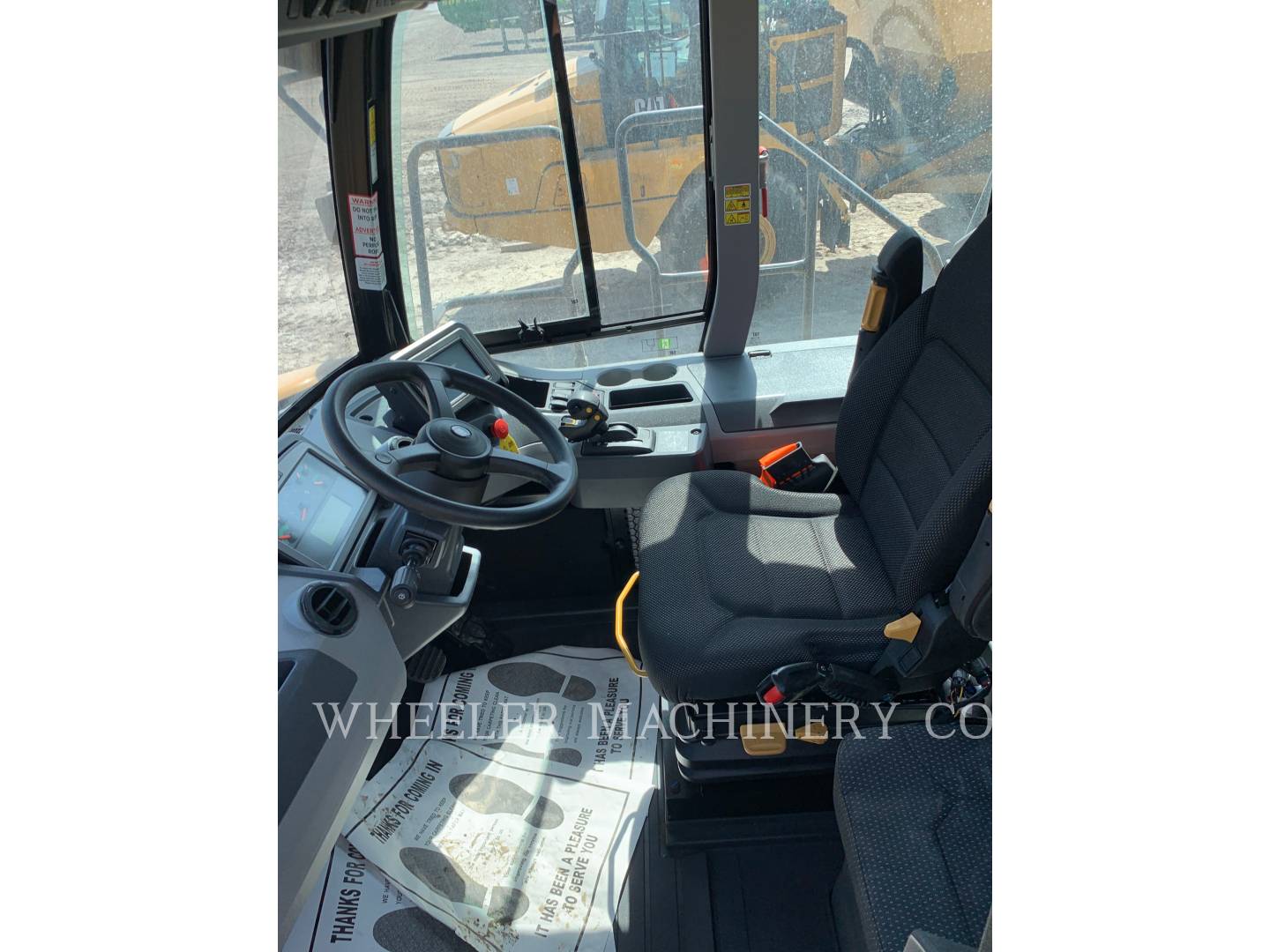 2021 Caterpillar 725 Articulated Truck