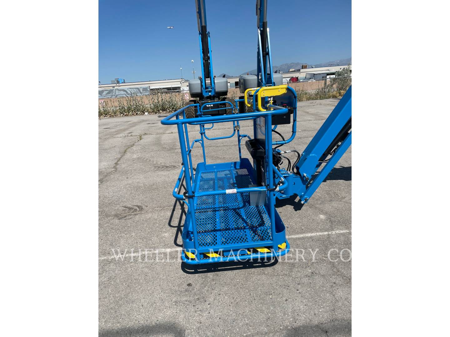 2021 Genie S85XC Lift Truck