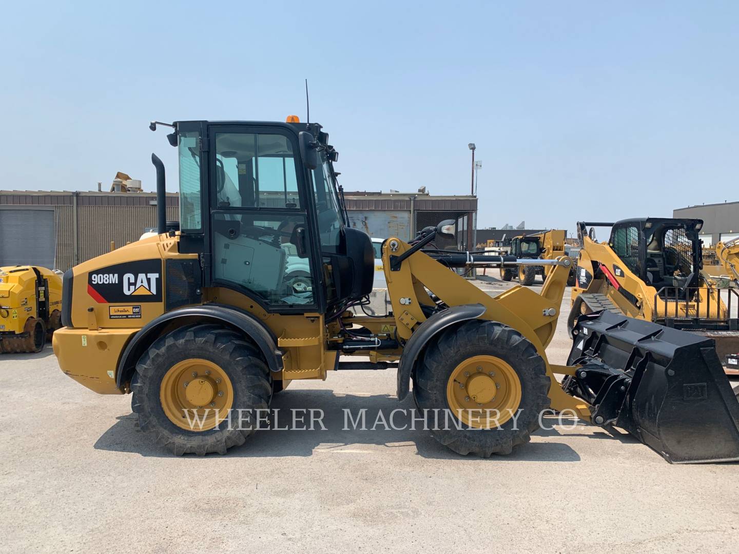 2018 Caterpillar 908M Wheel Loader