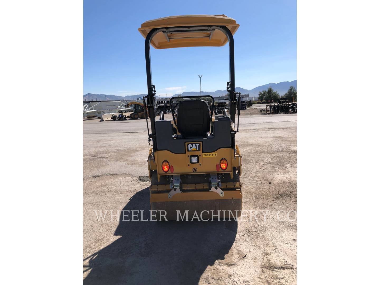 2019 Caterpillar CB24B CN Vibratory Double