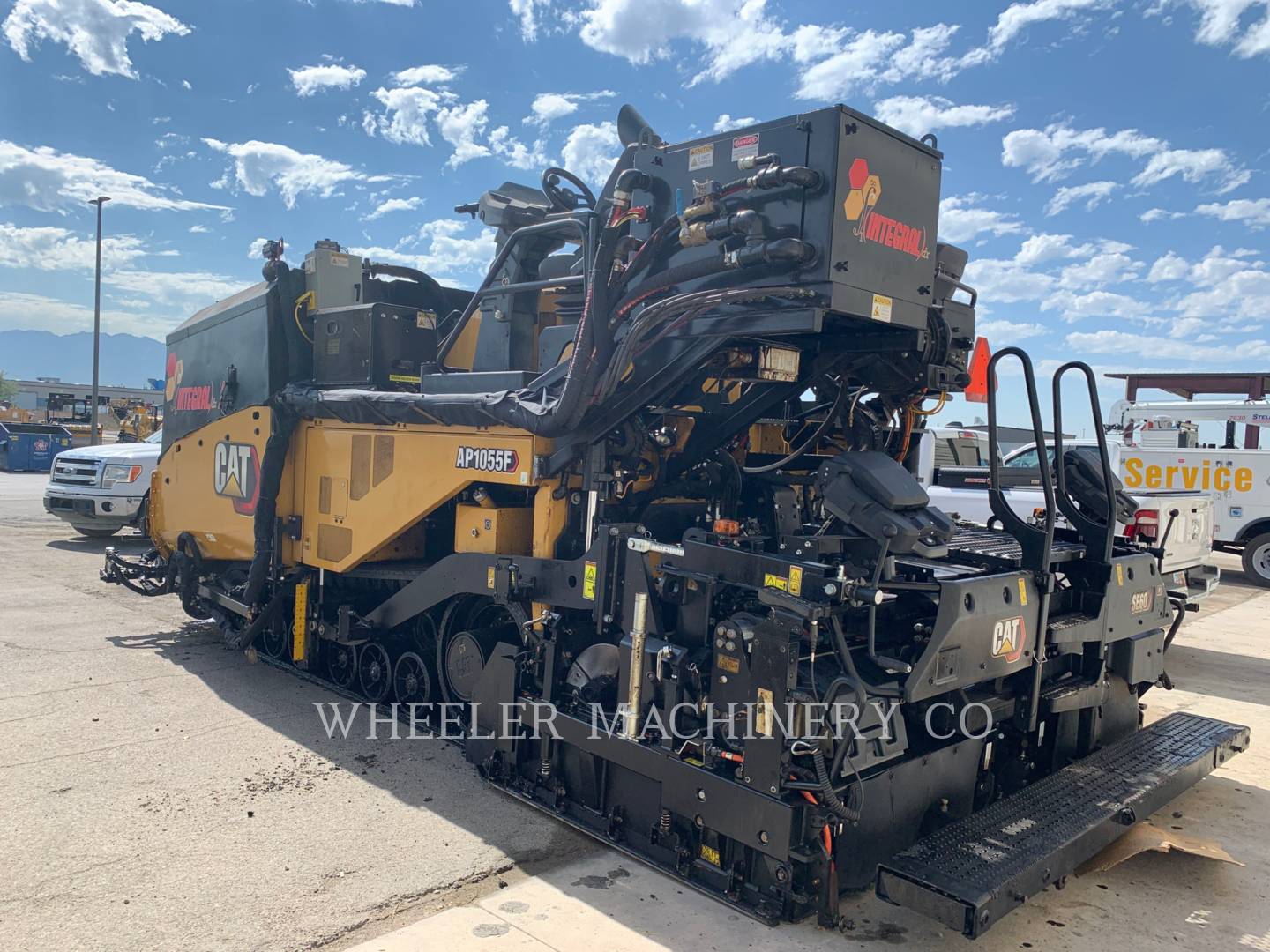 2021 Caterpillar AP1055F SP Paver