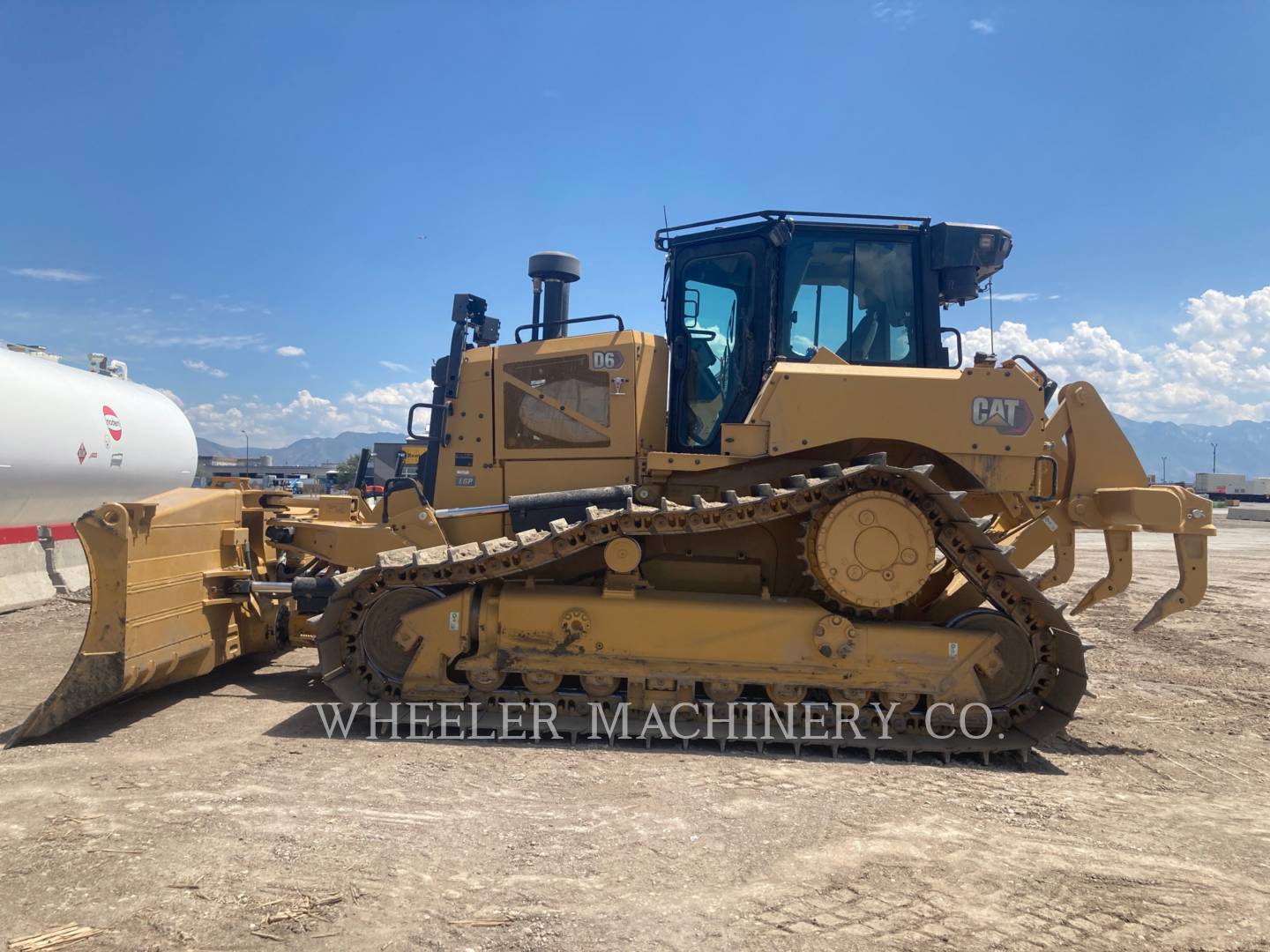 2021 Caterpillar D6 LGP PAT Dozer