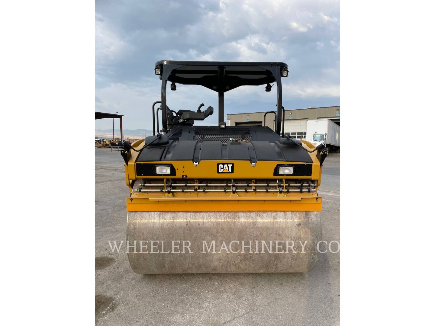 2021 Caterpillar CB15 CW VV Vibratory Double