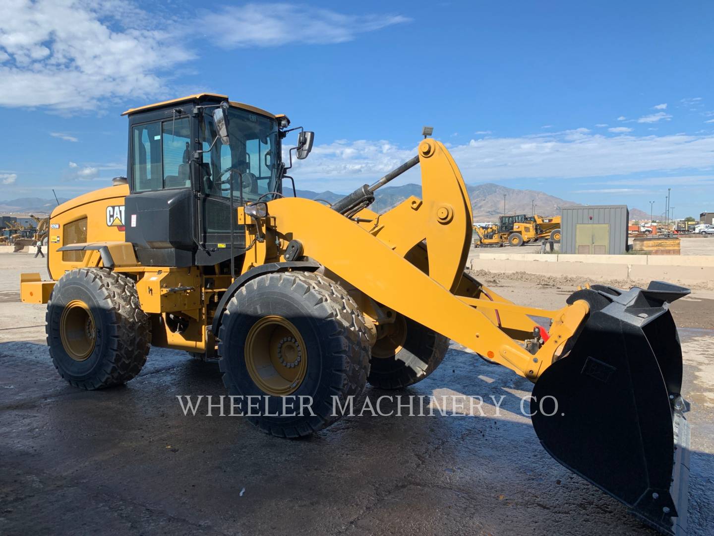 2021 Caterpillar 926M QC Wheel Loader