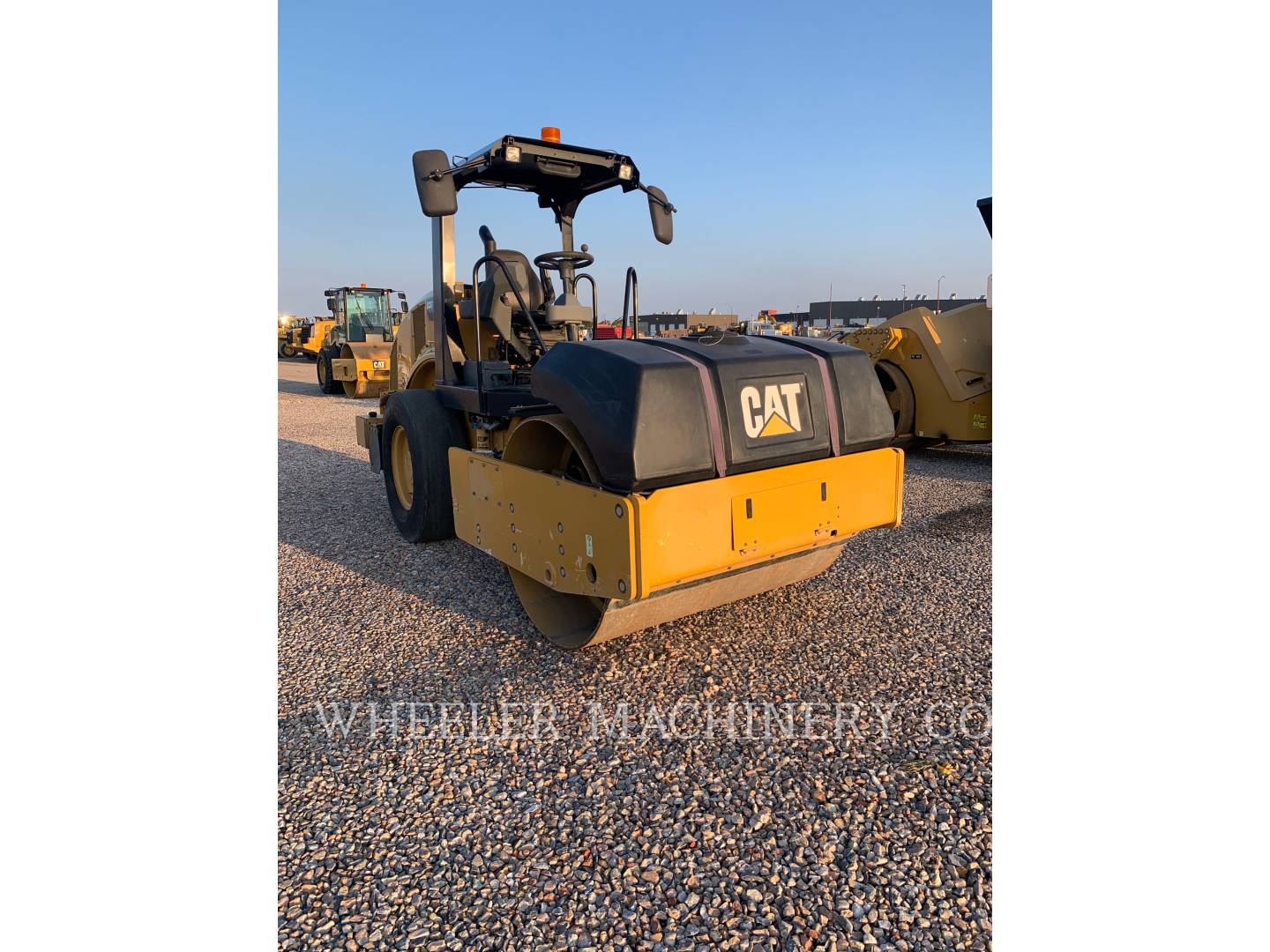 2018 Caterpillar CCS7 Vibratory Single