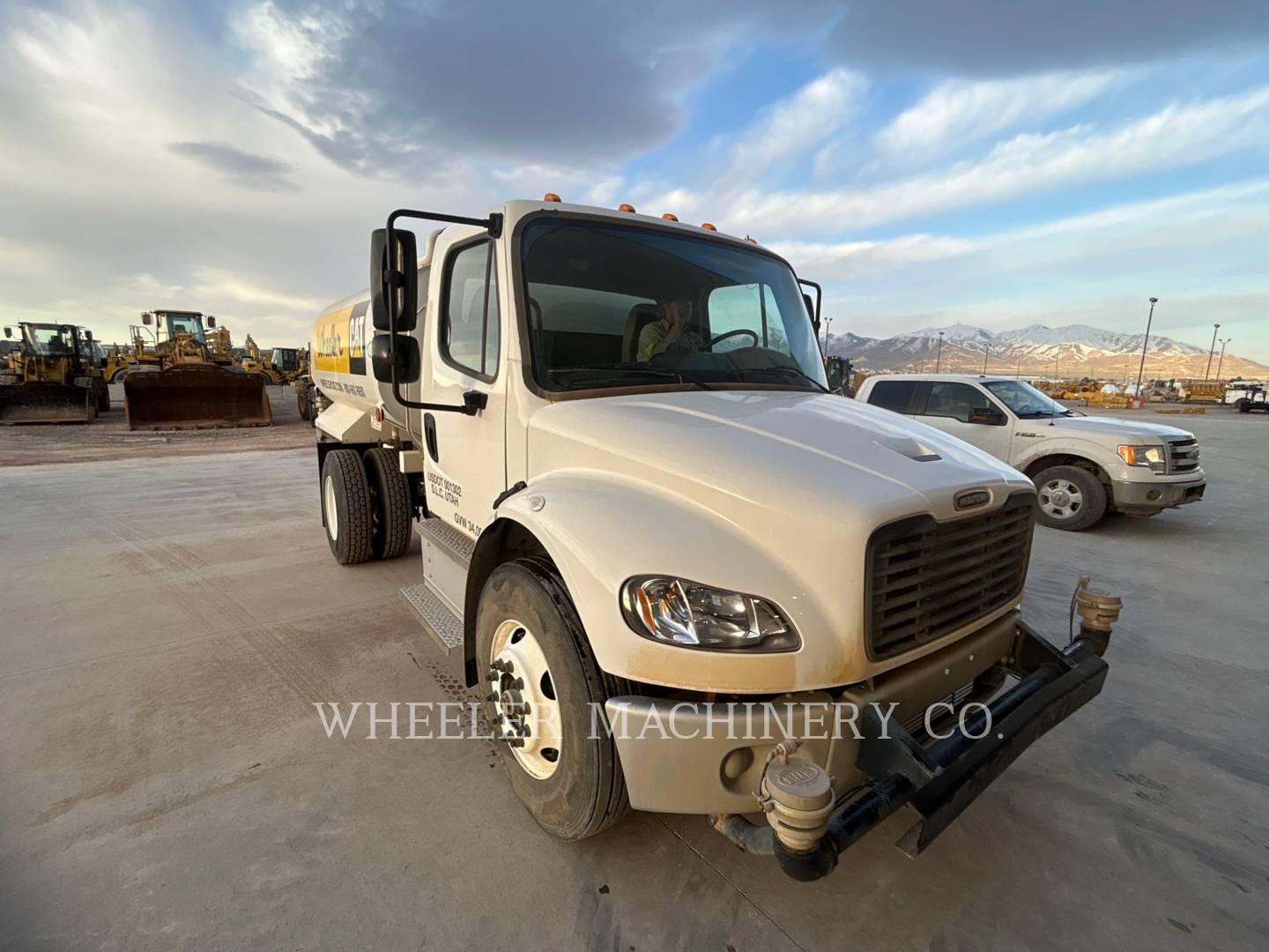 2022 Freightliner WT2000 A Water Truck