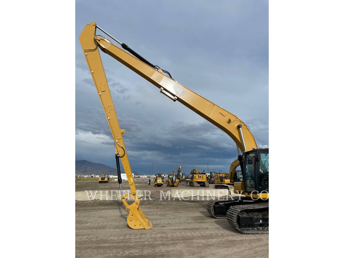 2021 Caterpillar 326 LR Excavator