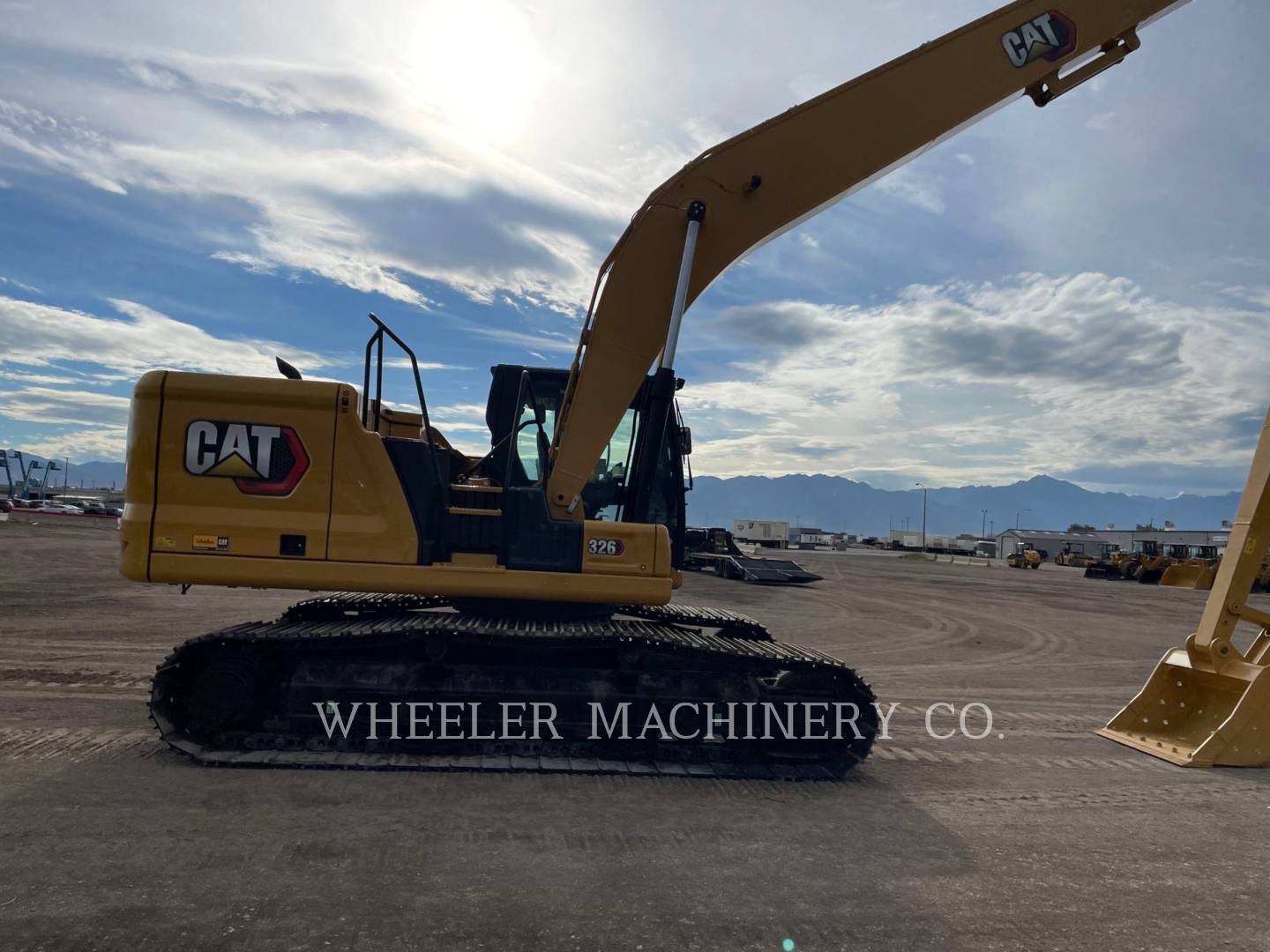 2021 Caterpillar 326 LR Excavator